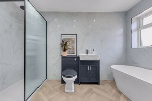 Photo 25- click for photo gallery